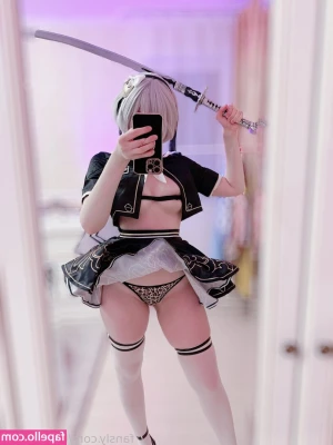 Pepper_cos [ pepper-cos ] - It’s beginning to look a lot like Christmas 👅🙈😘