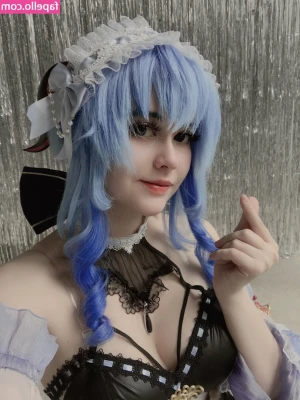 Pepper_cos [ pepper-cos ] - Good morning & happy Friday 😜