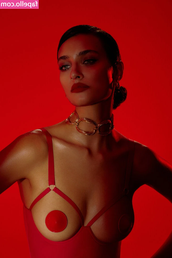 Tara Zoe Woltjes [ tara-zoe-woltjes ] - Riding in my jeep topless!