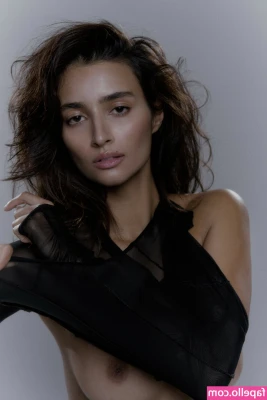 Tara Zoe Woltjes [ tara-zoe-woltjes ] - Let's play tonight baby.. DM me 😘