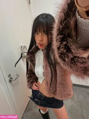 Lisa Tung [ lisa-tung ] - Red Set ❤️ Tell me how I look 💕 🙄