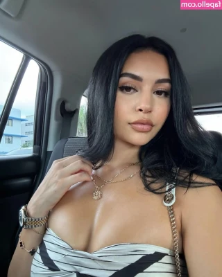 Andrea Ornealez [ andrea-ornealez ] - Working my big fat cock... 🤤 wishing that I had someone to help me
