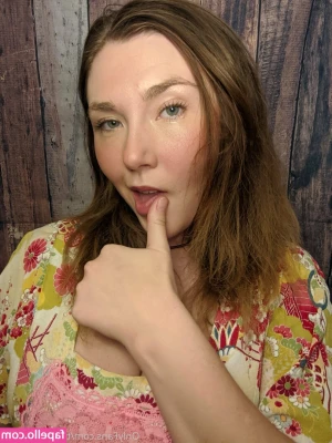 askkayleefrye - this is my beach episode<3