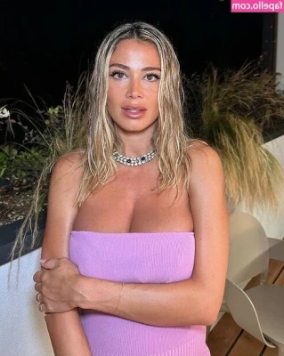 Diletta Leotta [ diletta-leotta ] - May the sun rain upon you babes   and it s be an amazing day for you