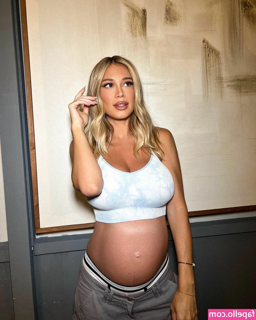 Diletta Leotta [ diletta-leotta ] - 🥵 prone solo
