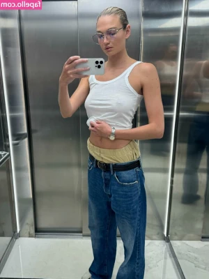 Camille Opp [ camille-opp ] - and fuck my manager i don’t give a fuck imma keep sending dms wit