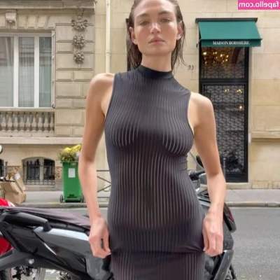 Camille Opp [ camille-opp ] - Can you see my pussy peeking thru these mesh panties? 😈 Tip me 10