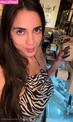 Karen Abalos [ karen-abalos ] - Otra noche en MIA 😊 bbw princess