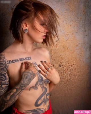 Tinatattoolady - Watch saucy shower clip  then see me oil up and get raunchy     4