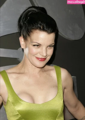 Pauley Perrette [ pauley-perrette ] - Mr M loves it when Mrs T Brings home new Panties