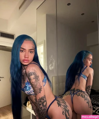margolaa - 30 likes y subo la parte donde me sale la leche