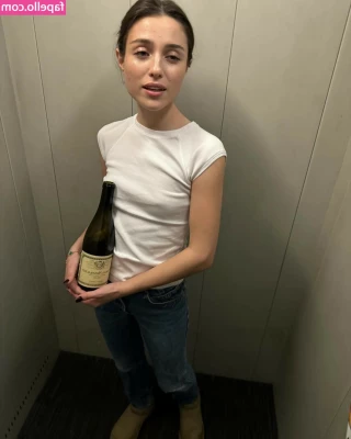 Madeline Argy [ madeline-argy ] - I m taking a shower  do you want to help me put the soap on  and
