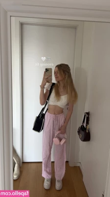 Lea Peach [ lea-peach ] - HOT AND UNCENSORED IN THE SHOWER WITH FULL VIEWS OF MY BREASTS AND
