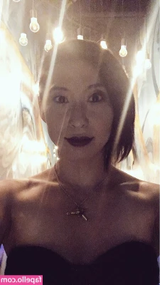 Erika Ishii [ erika-ishii ] - Stripping down after a hot workout 😉🥵