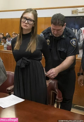 Anna Delvey [ anna-delvey ] - What s in store tonight