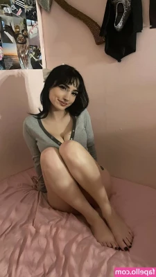 Emilyy Manson [ emilyy-manson ] - Milk!!!!