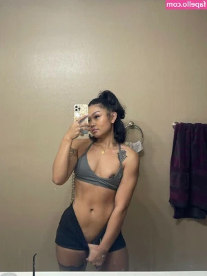 richpapiflexxx - Since I didn't have much time to upload anything yesterday, you guys