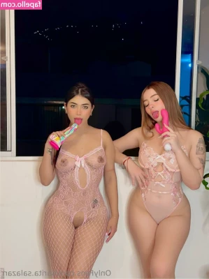 Sarita Salazar [ sarita-salazar ] - Stream started at 02 27 2024 05 47 am  Tippers get treats n by all