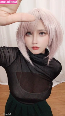 rissoft_ [ rissoft ] - Hi my little playthings, make sure you always remind me of how you