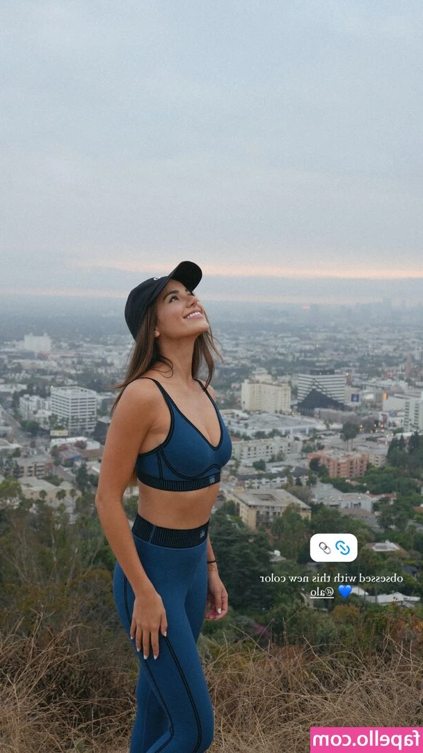 Madison Reed [ madison-reed ] - Trying to make myself squirt with my dildo and vibrator again but