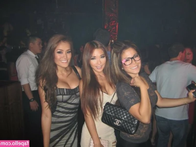 Stephanie Ly [ stephanie-ly ] - Don’t forget guys if you scroll down there hundreds off vids some