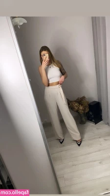 Weronika Wos [ weronika-wos ] - New content to be posted today