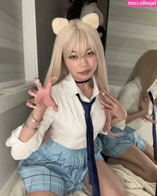 iloveukitty_ [ iloveukitty ] - Me in real with you. Better than virtual, no? 😊