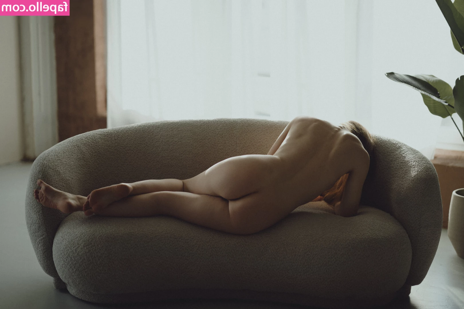 Marie Ber [ marie-ber ] - It's getting chilly to sleep alone🍁