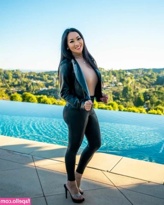 Tina Le [ tina-le ] - 🍯 Yours truly..