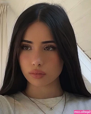 Asleyia - You wanna touch my natural tits