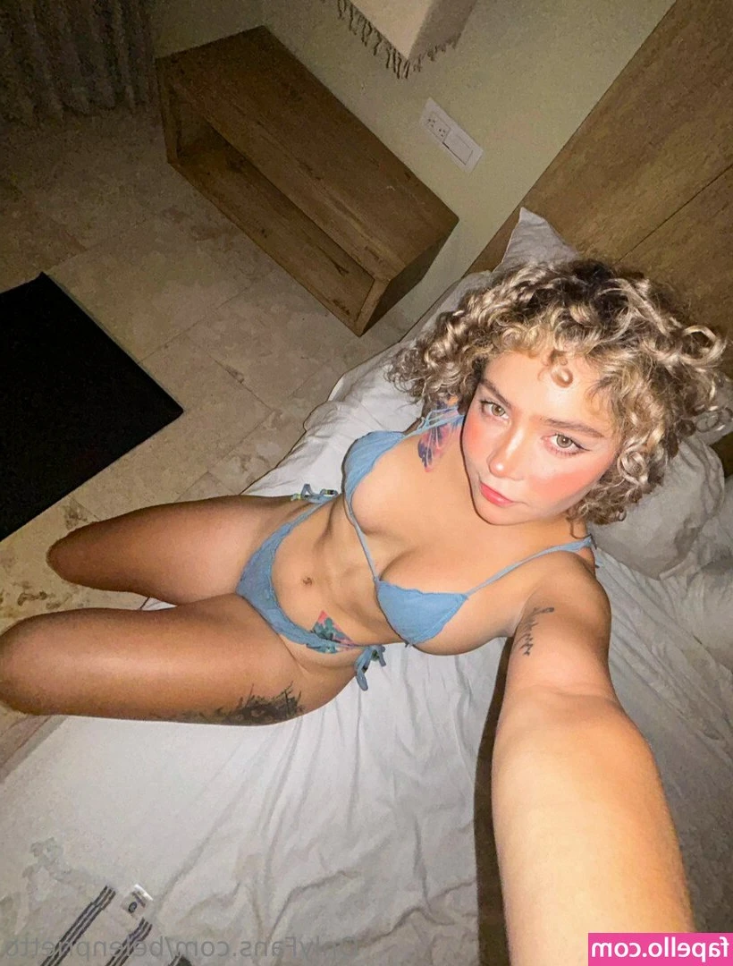 Belen Prietto [ belen-prietto ] - Who wants to feel my tongue on their cock