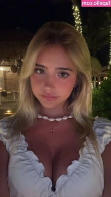 Hippicam [ hippicam-11 ] - Lol no caption just girl cock