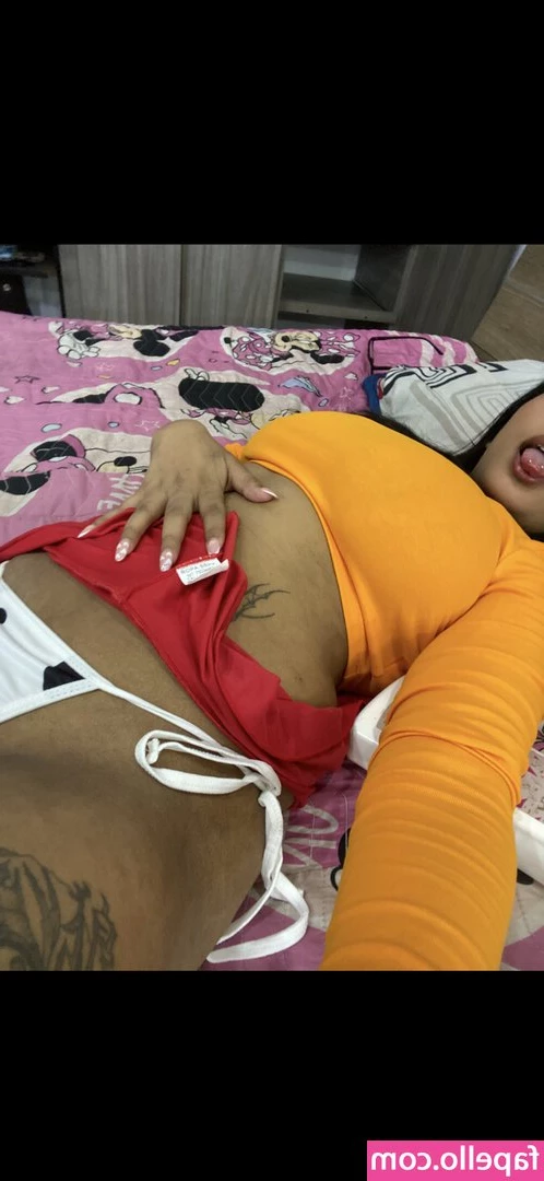 Shaly Daniela [ shaly-daniela ] - Holi bbys