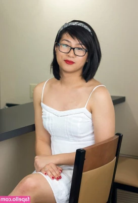 Alina Grace [ alina-grace ] - Is red my colour?