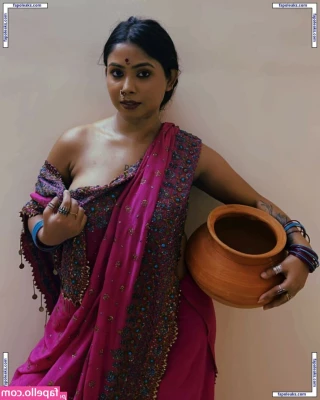 bhindeshi - I like the way you kiss me