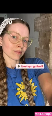 Jessie Cave [ jessie-cave-1 ] - TGIF: The Goddess is Filming 🥰 Finishing a few customs today.