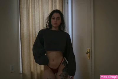 likaaa_xo [ likaaa-xo ] - Can I sit on your lap daddy?