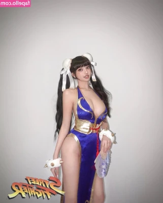 Lovelynnboo - HOT in Paris! Tip me 25$ for full set (with NUDITY)
