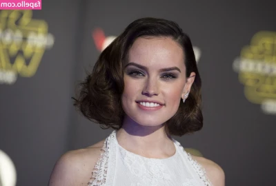 daisyridley - so hype for this set<3