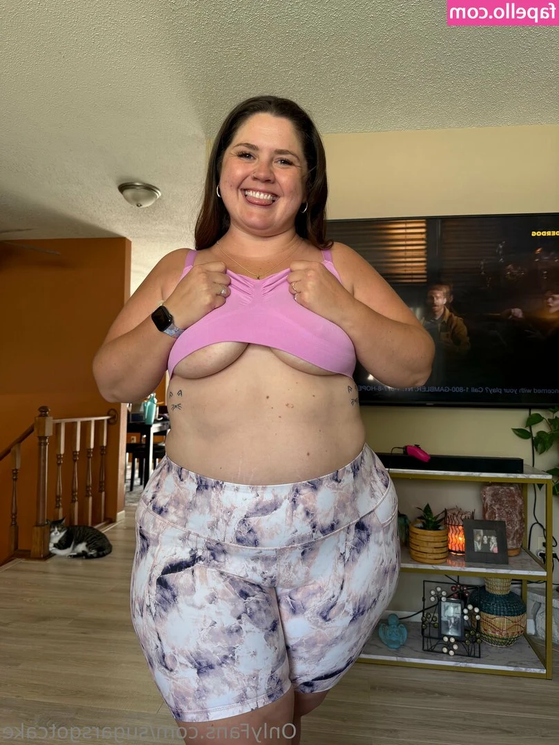 sugarsgotcake - Come to the pool 💦 with me 😈