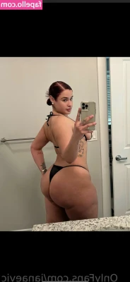 Janae Girard [ janae-girard ] - breed me