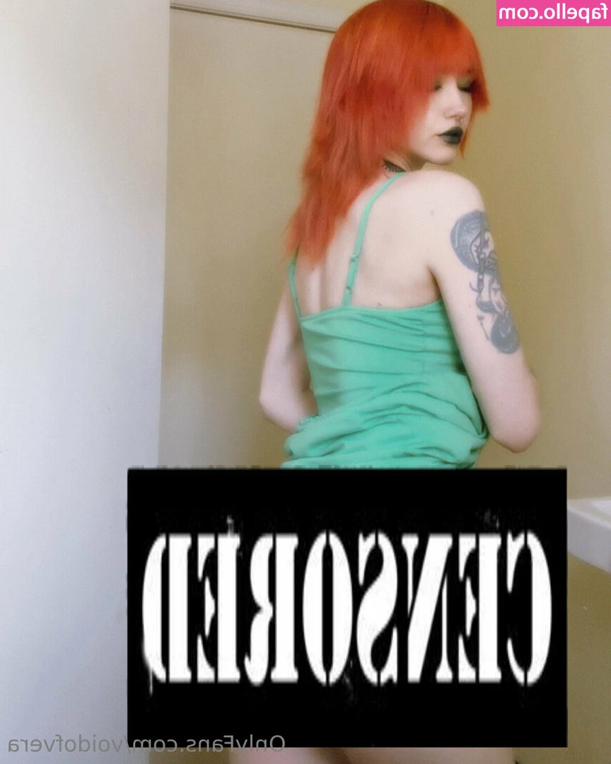voidofvera - I need some diamonds on my toes what you think  Send Tips for