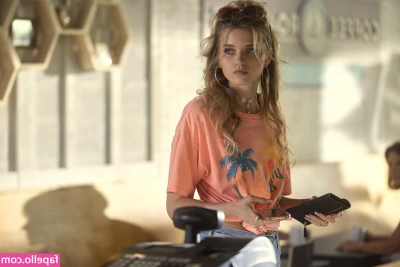 Abbey Lee [ abbey-lee ] - Give me a little tip  if you like what you see and you would like to
