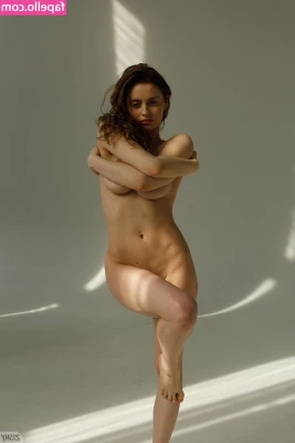 Mitropoliya - Boyfriend came home for lunch and we had a quickie in the bed he