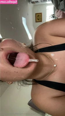 CharlotteTheStallion - Come get cheeky with me 🍑