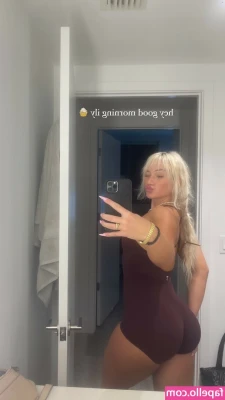 TaylorAnderson101 - It's sundress with no panties season 😊🥰😊🥰