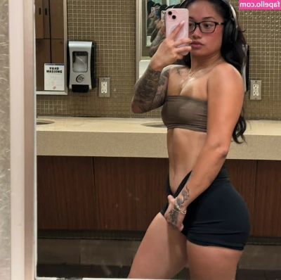 msfinesse00 - I think it’s time to film new B/G content 🫣 !! What do you want