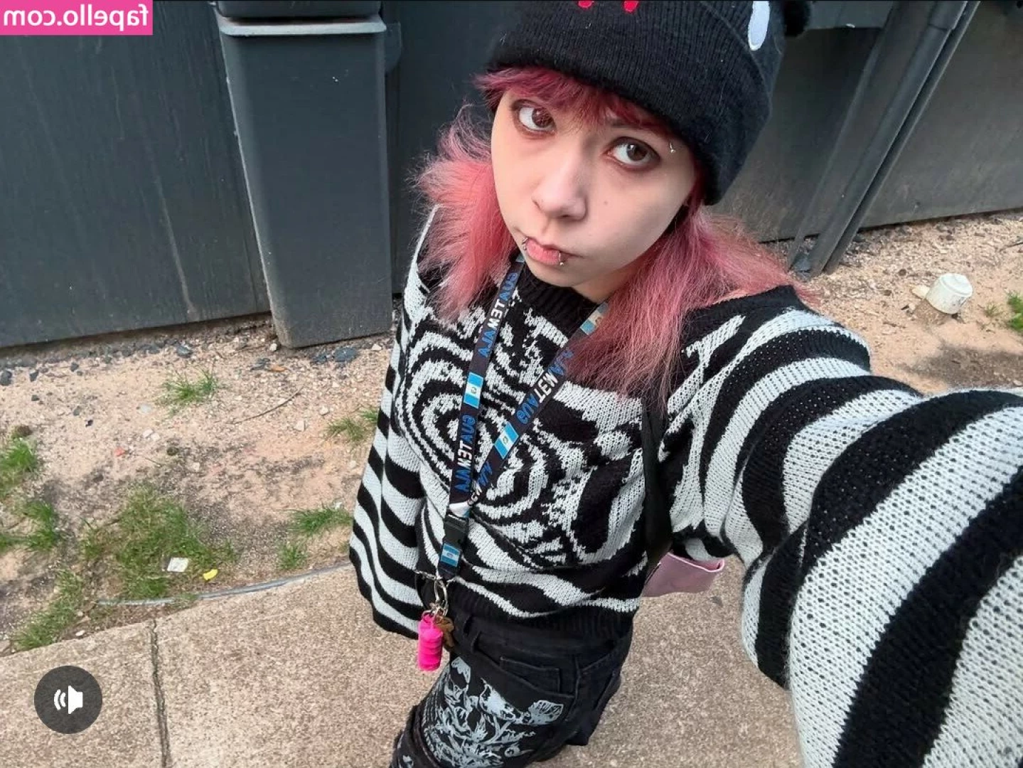 I.lov.u.momo [ i-lov-u-momo ] - With the move I ve been able to get out some of my clothes that I