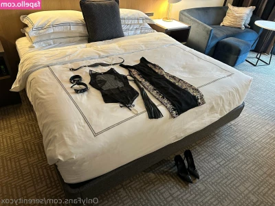 serenitycox - Come suck on me from behind