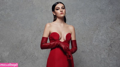Emily Carey [ emily-carey ] - vid you can keep your Louboutins, I'ma crush the world with these bad